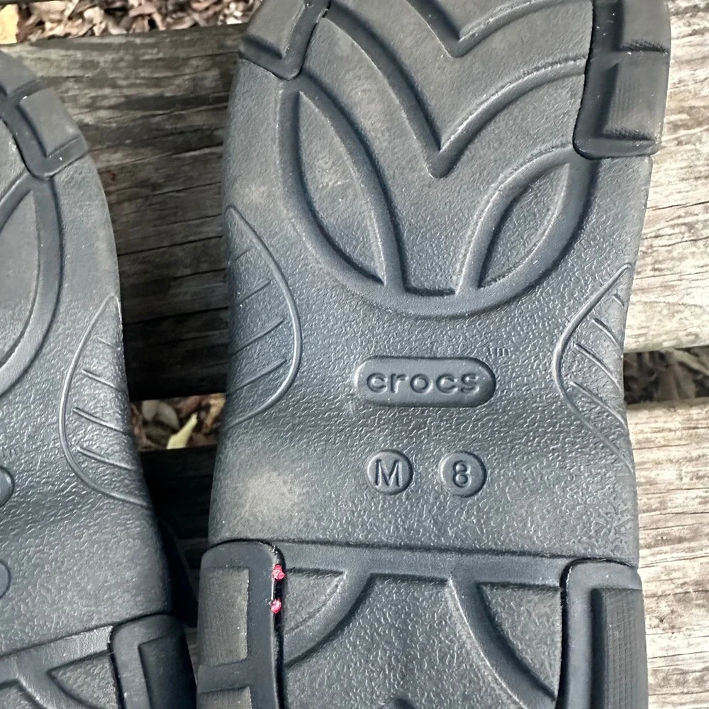 Crocs Yukon Fisherman Sandals Men's Size 8 Black LiteRide Water Shoes Gorpcore